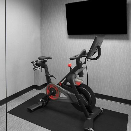 Courtyard By Marriott Springfield Hotel Ngoại thất bức ảnh