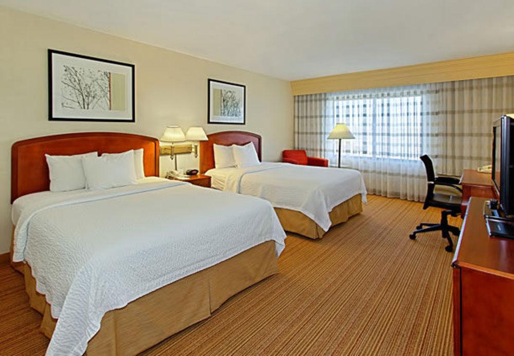 Courtyard By Marriott Springfield Hotel Ngoại thất bức ảnh