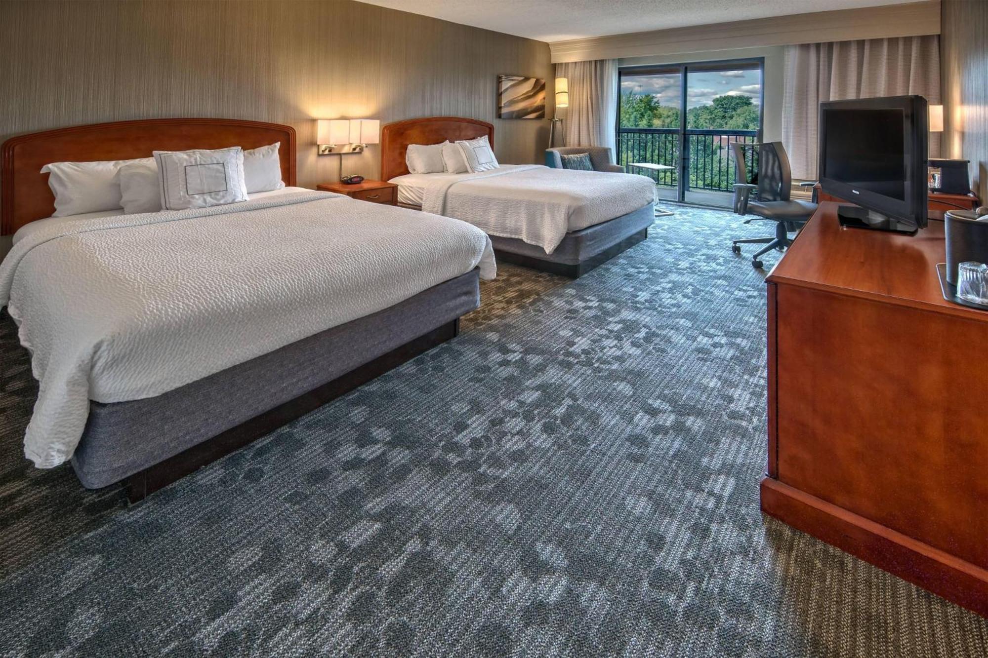 Courtyard By Marriott Springfield Hotel Ngoại thất bức ảnh