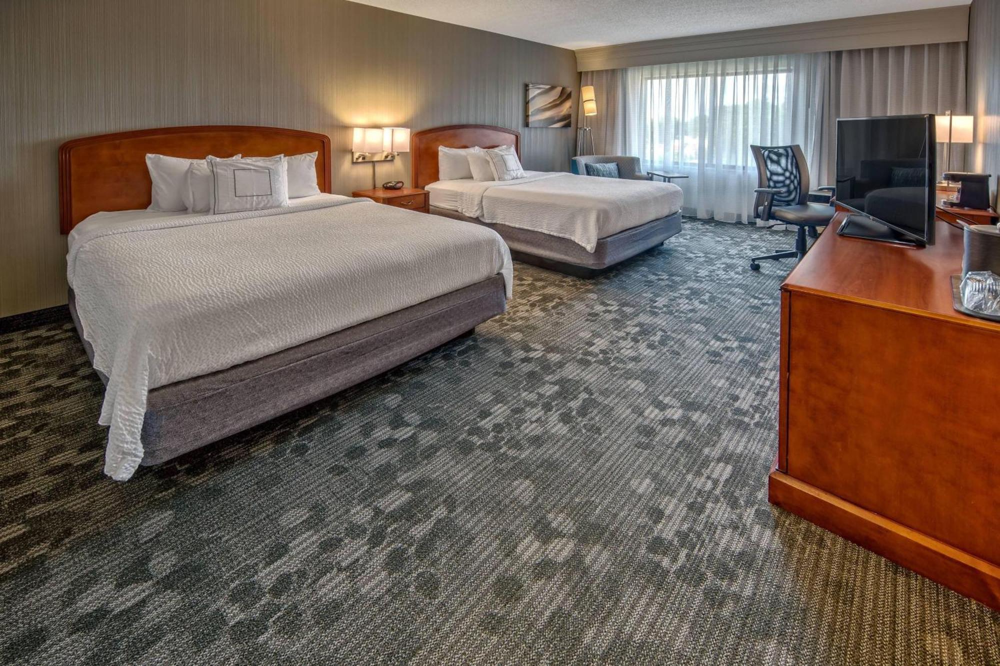 Courtyard By Marriott Springfield Hotel Ngoại thất bức ảnh
